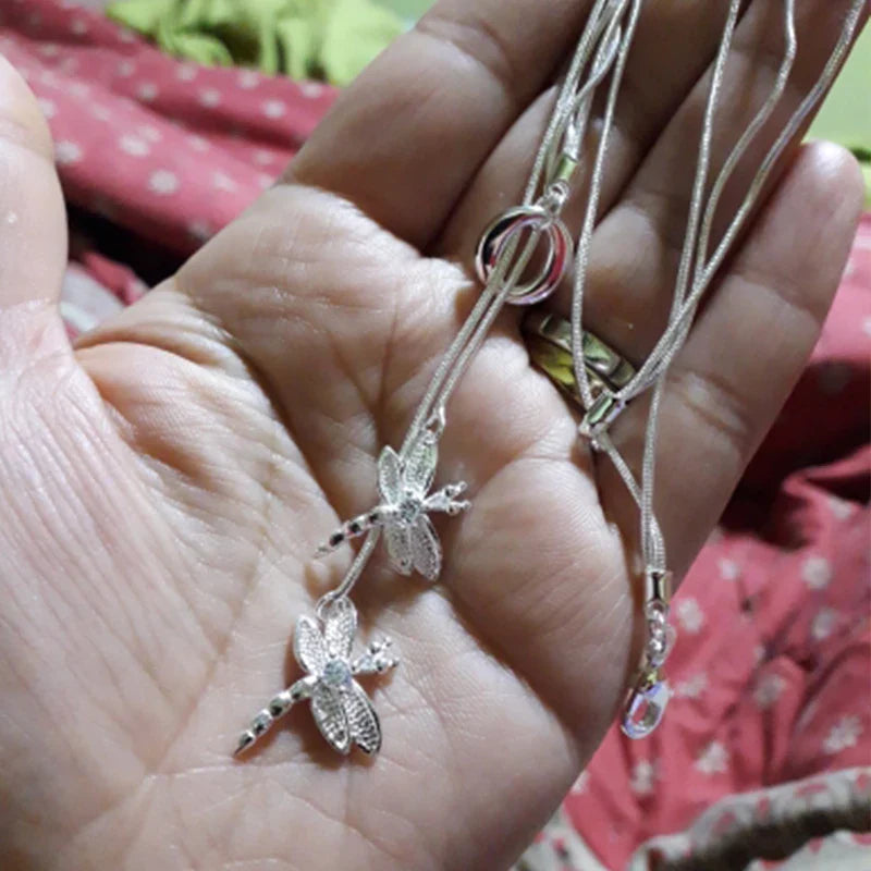 Colar DOTEFFIL com Duas Libélulas em Prata 925