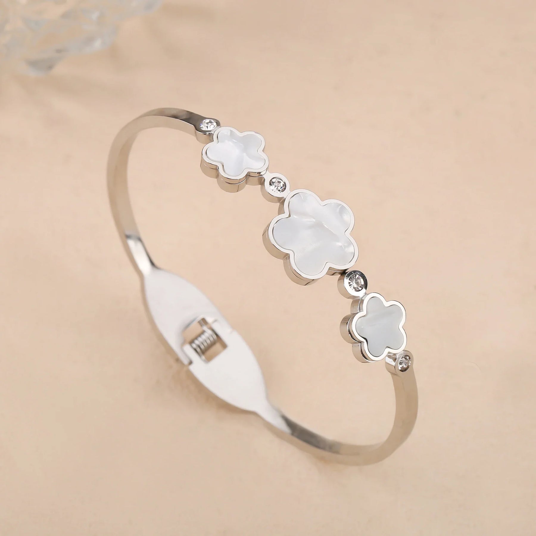 Bracelete Five Leaf