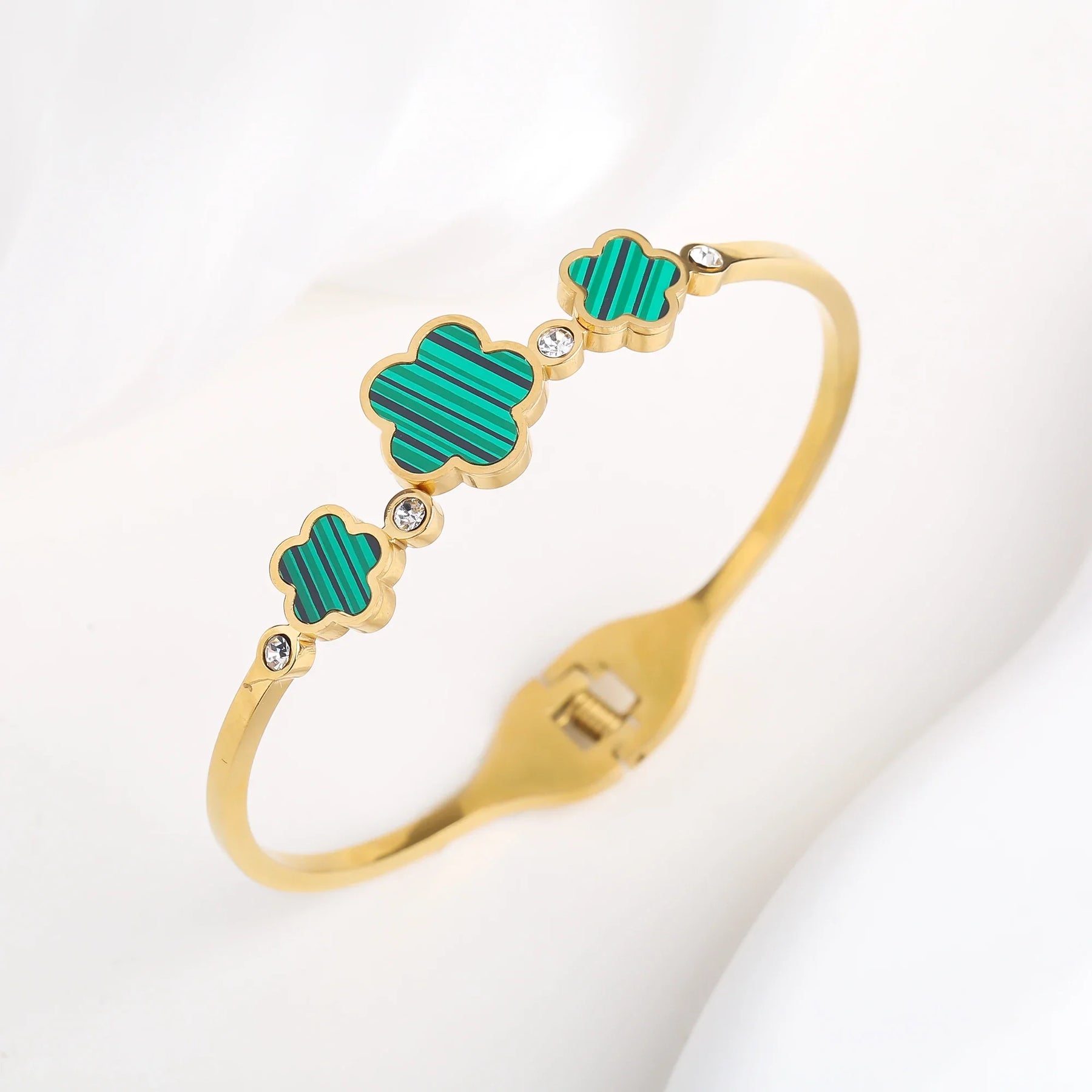 Bracelete Five Leaf