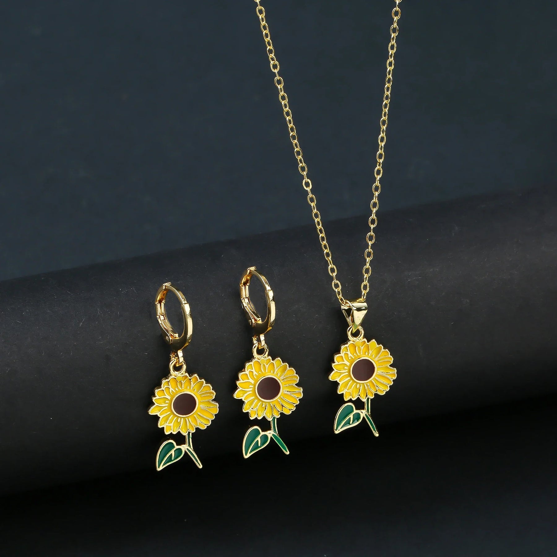 Conjunto colar e brinco elegance