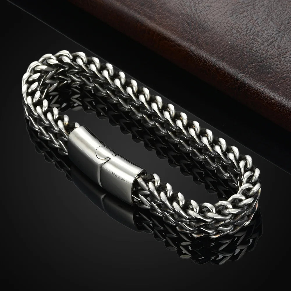Bracelete Trançado de Aço Inoxidável com Fecho Magnético