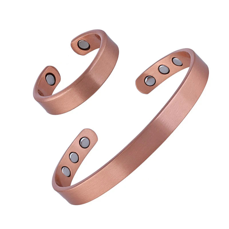 Conjunto de pulseiras e anéis de cobre puro, modelo Simplicity Cuff com fecho magnético, ideal para homens e mulheres que apreciam a saúde e o bem-estar, além de joias de cobre maciço.